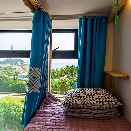 From Guesthouse Busan Esterno foto